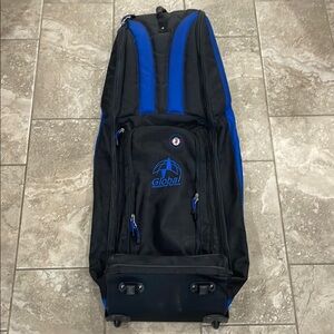GB Golf Wheeled and padded Travel Bag black and blue